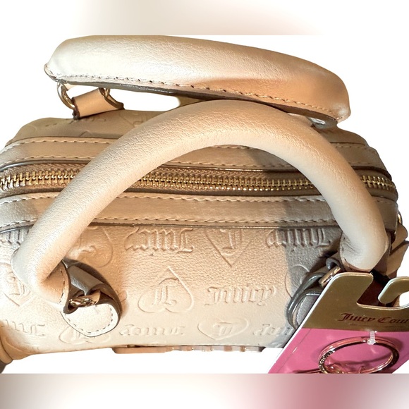 Juicy Couture NWT Taupe Semi Charmed Satchel Crossbody Bag & Bag Charm (P194) - Picture 4 of 9